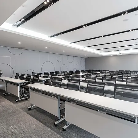 Holiday Inn Express Shanghai Pudong Chuansha By Ihg-2